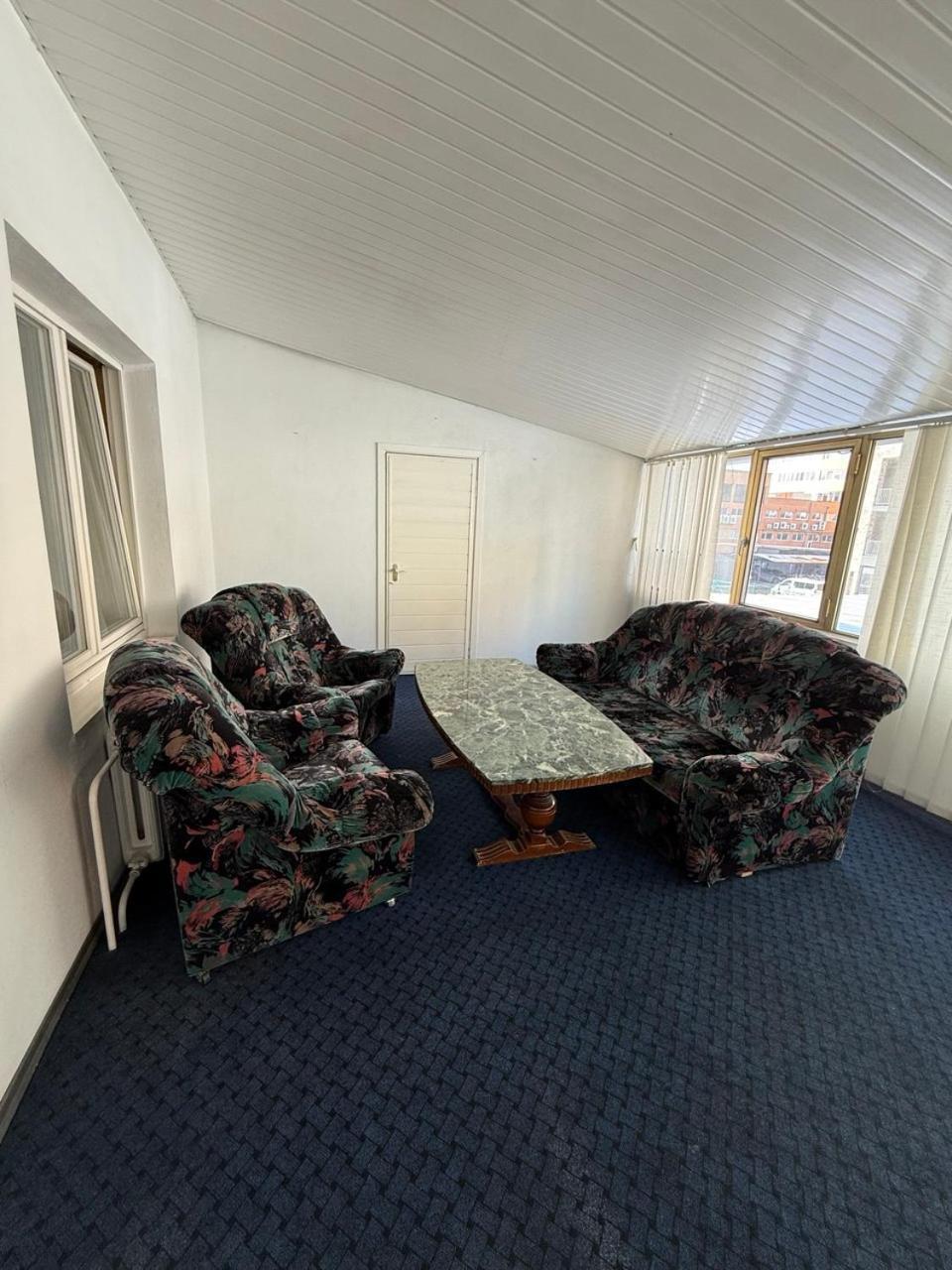 Dvoryanskiy Hotel Dnipro Room photo